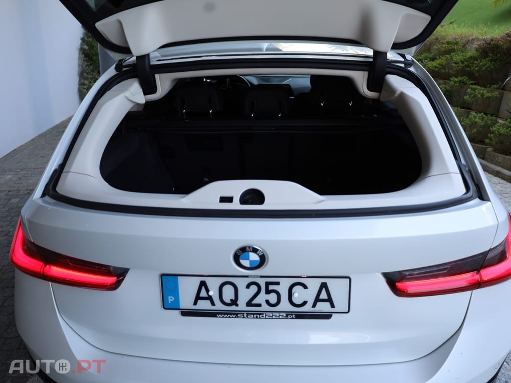 BMW 318 Touring Line Sport Auto