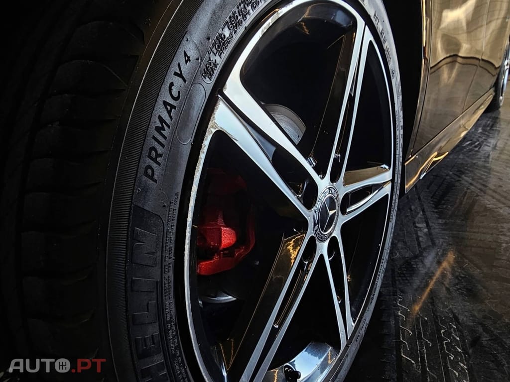 Mercedes-Benz A 180 d 7G-DCT AMG Line