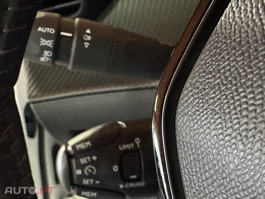 Peugeot E-208 50 kWh Active Pack