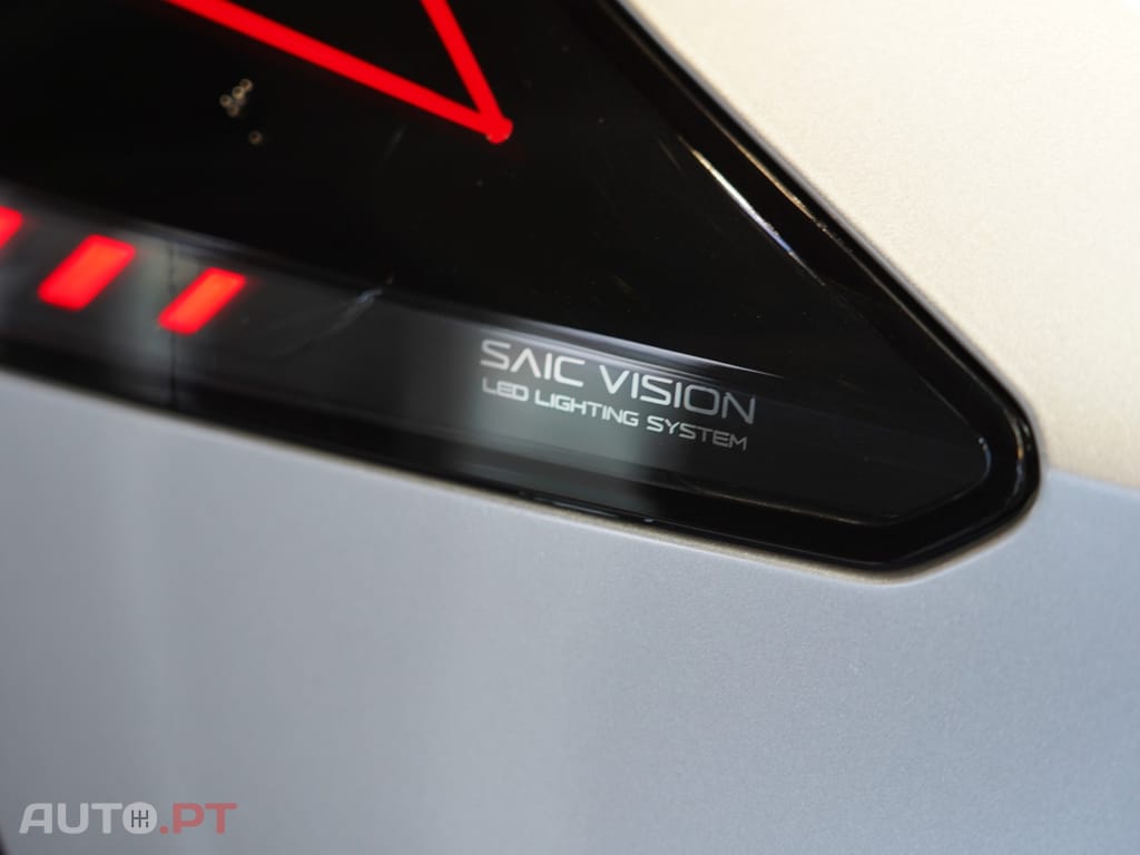 MG MG4 64 kWh Luxury