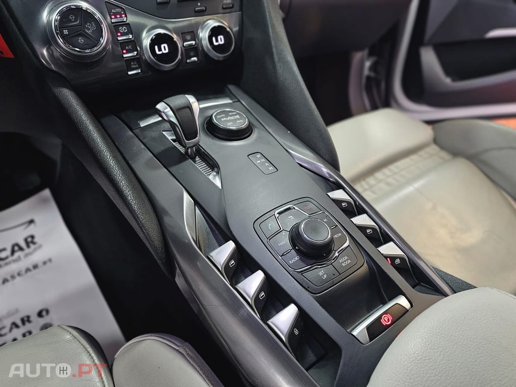 Citroen DS5 2.0 HDi Hybrid4 Sport Chic CMP6 102
