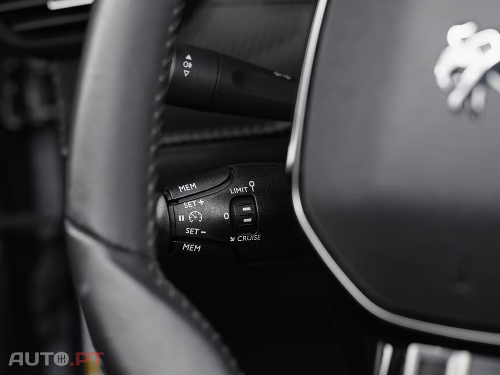 Peugeot 2008 1.2 PureTech Active