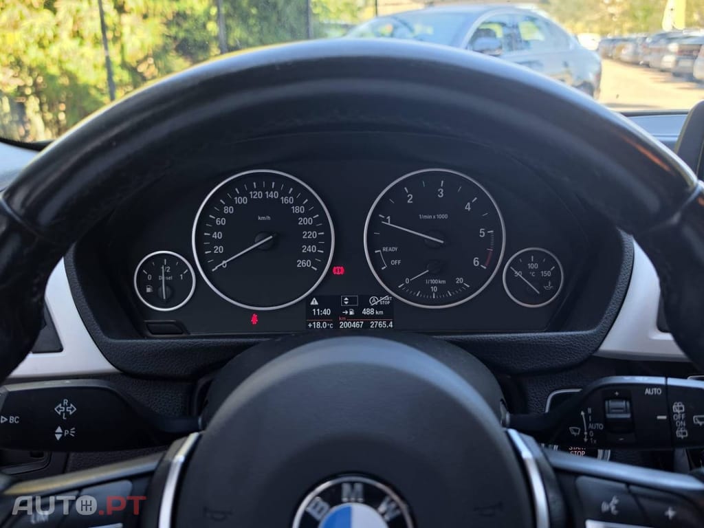 BMW 318 d Pack M
