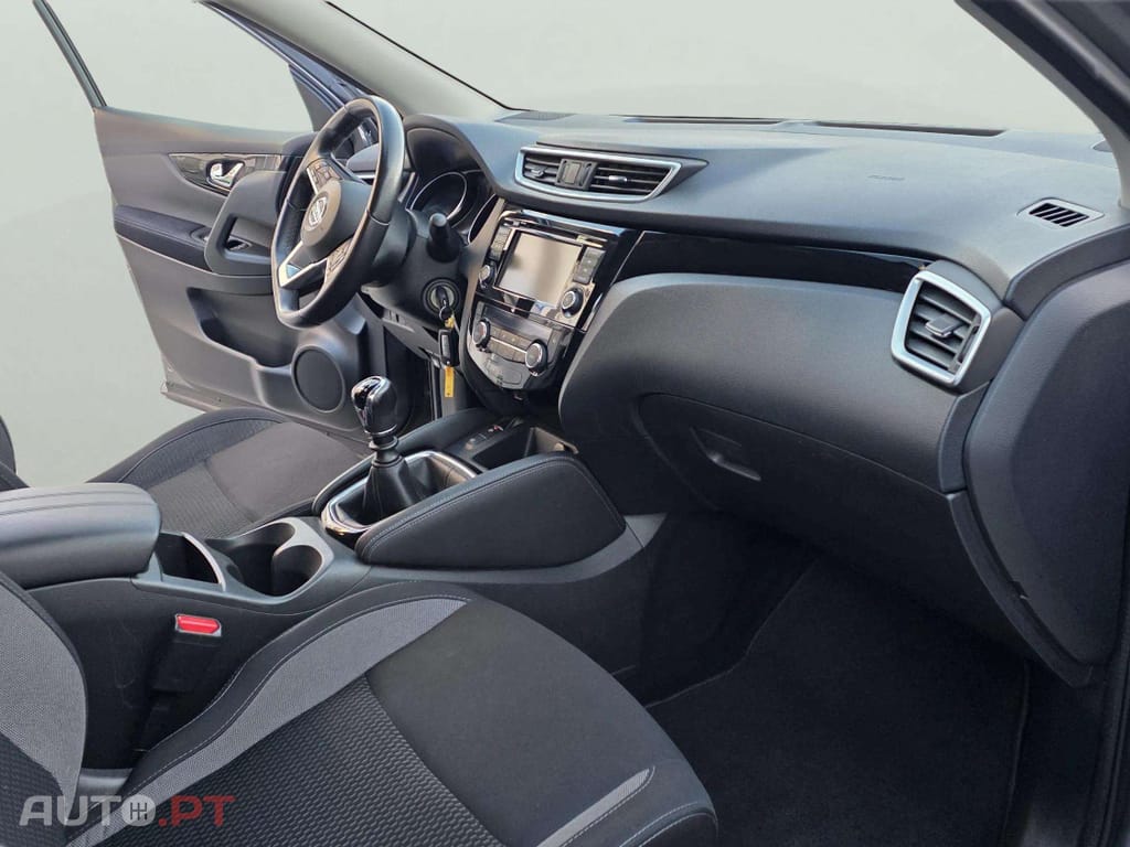 Nissan Qashqai 1.5 dCi Acenta C/Barras de Tejadillho