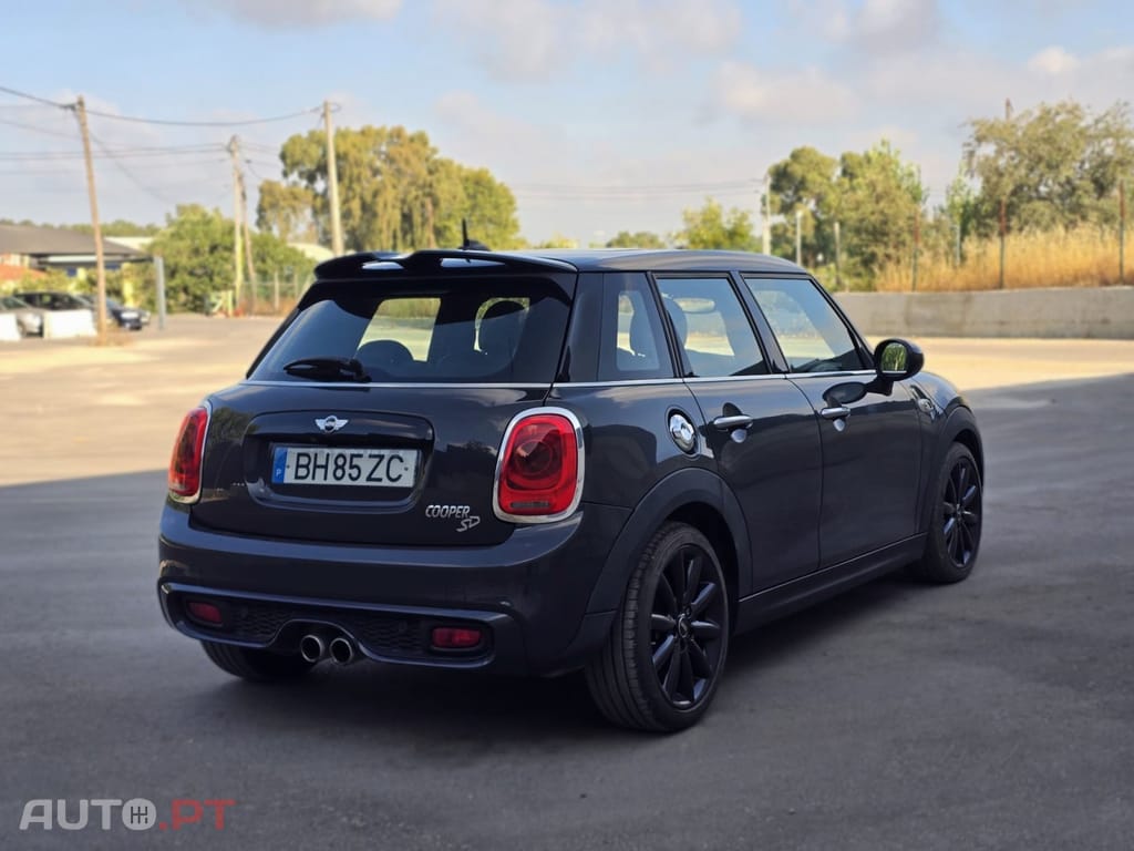 MINI Cooper Cooper SD Seven Chili — fotografia 4