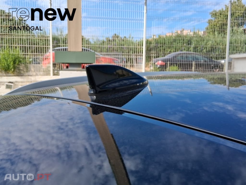 Renault Austral ICONIC e TECH Full Hybrid 200