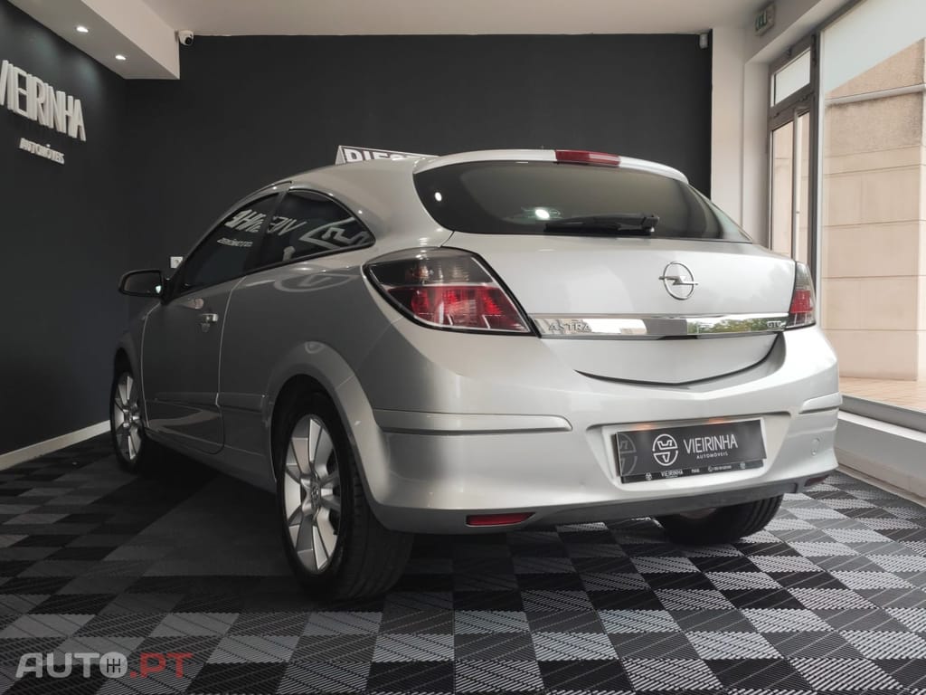 Opel Astra GTC 1.7cdti