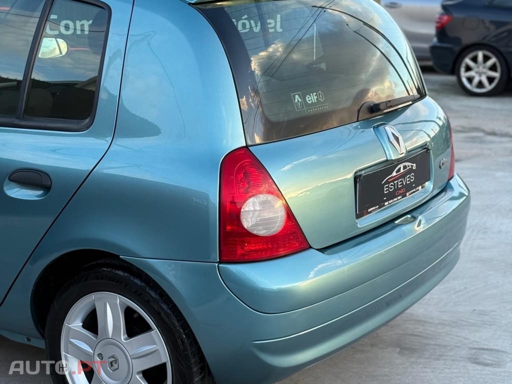 Renault Clio 1.2 16V Confort