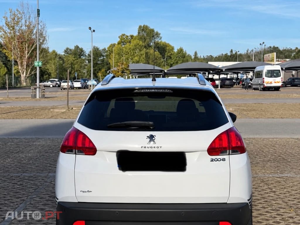 Peugeot 2008 UrbanCross
