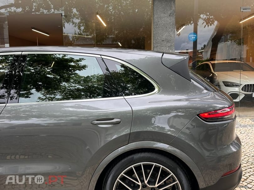 Porsche Cayenne 3.0 V6