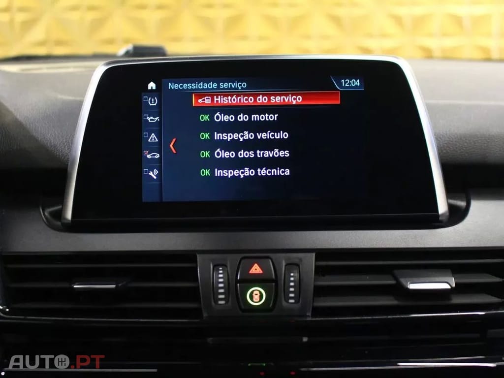 BMW 225 Line Luxury