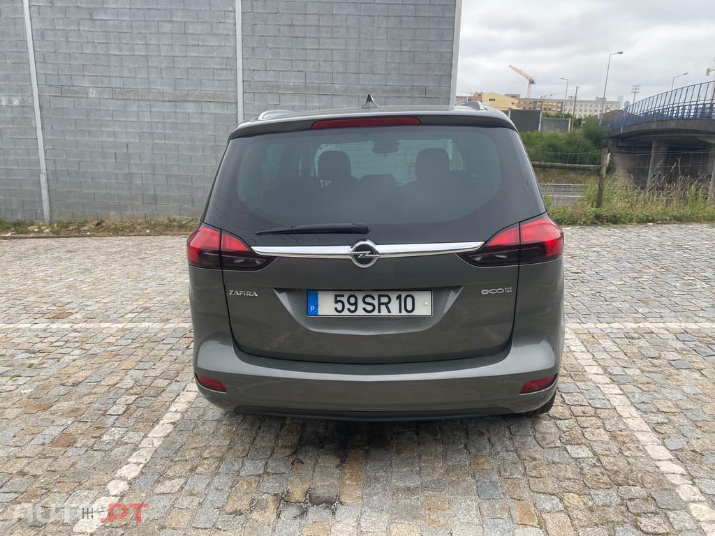 Opel Zafira Opel Zafira Tourer 1.4 Turbo GPL Exclusive | 7 Lugares |