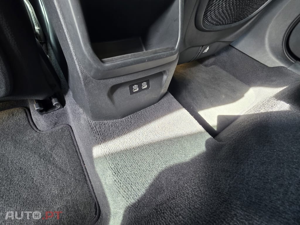 BMW 216 d Pack Desportivo M
