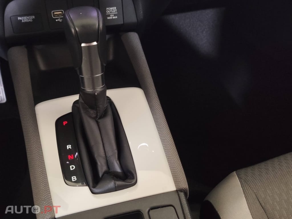 Honda Jazz 1.5i-MMD Crosstar Executive