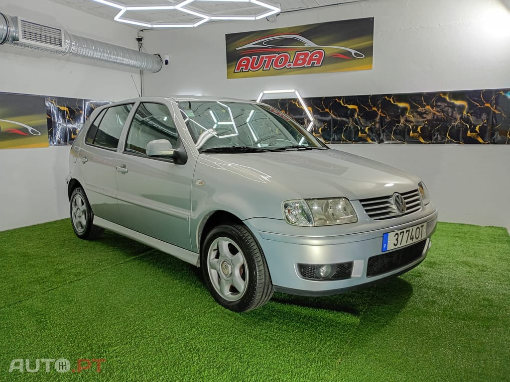Volkswagen Polo 1.4 TDi Confortline ABS