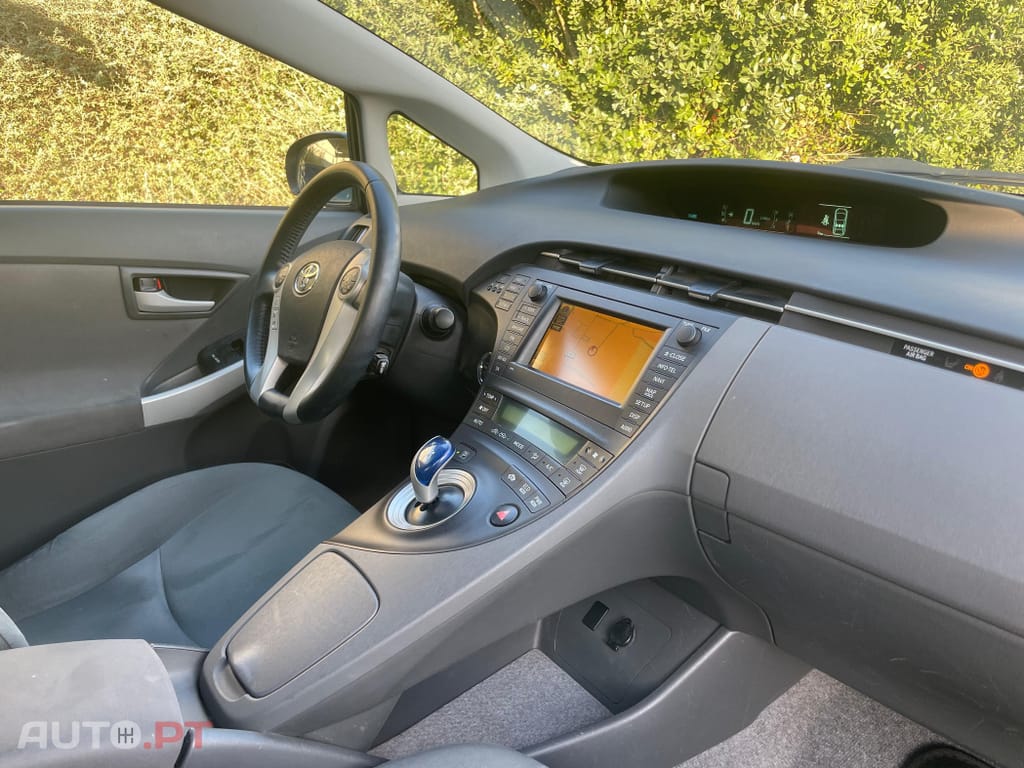 Toyota Prius 1.8 Exclusive