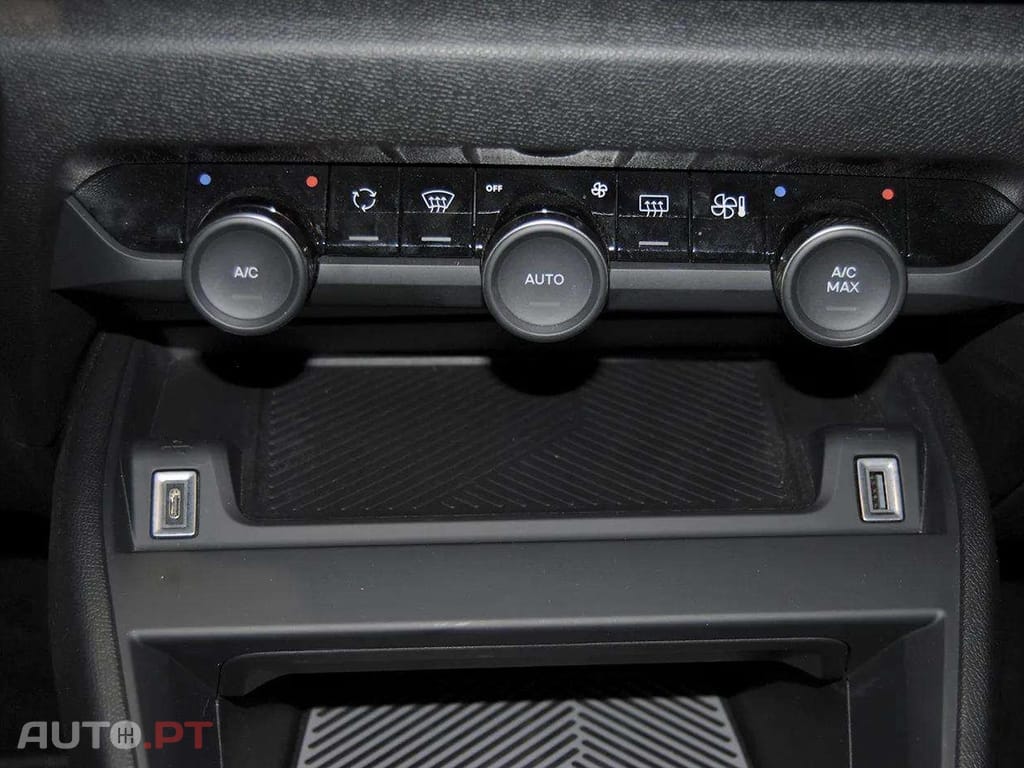 Citroen C4 1.2 Hybrid Plus e-DSC6