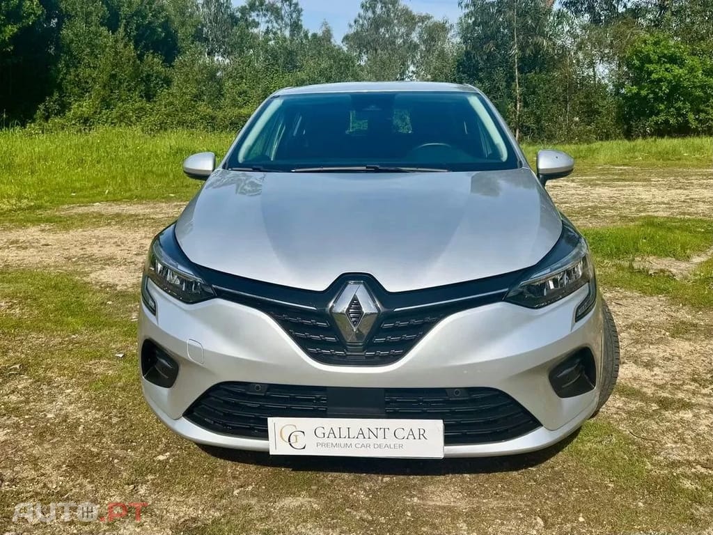 Renault Clio  1 6 E  Tech Full Hybrid Techno
