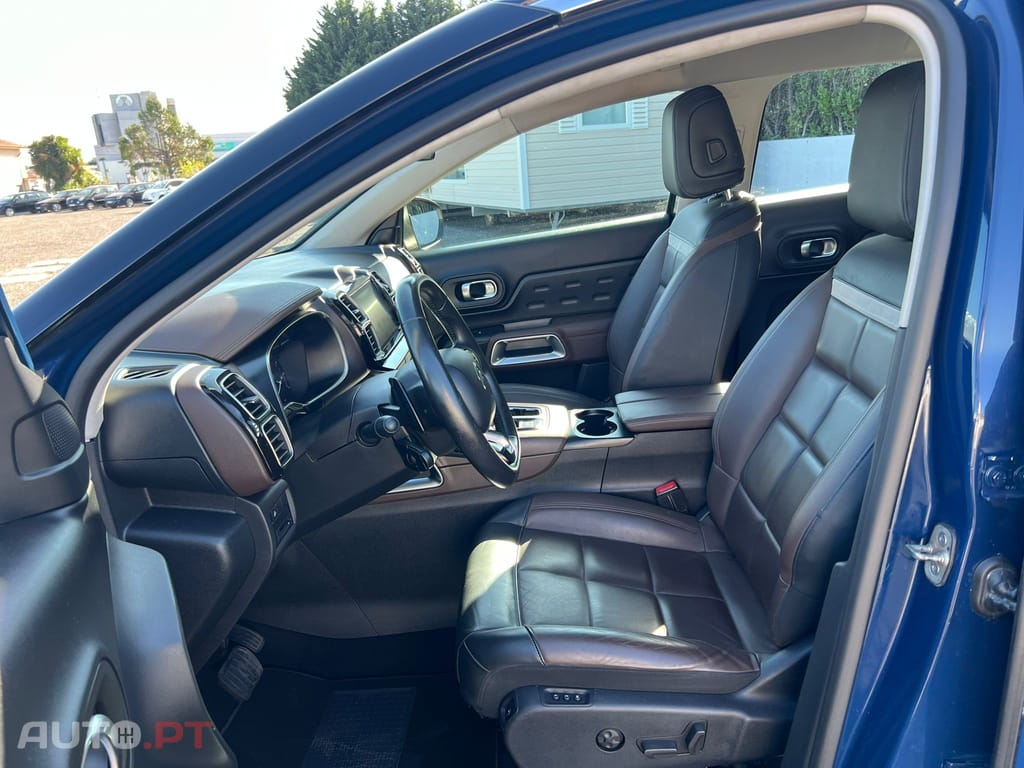 Citroen C5 Aircross 1.2 PureTech Shine EAT8