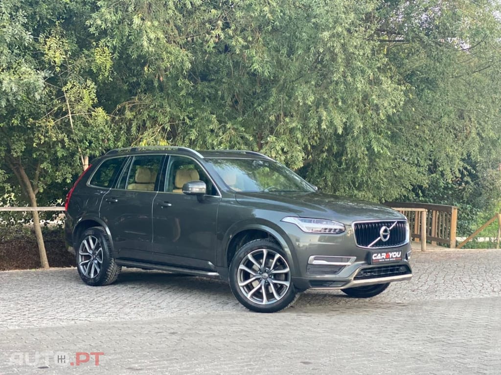 Volvo XC90 2.0 D4 Momentum