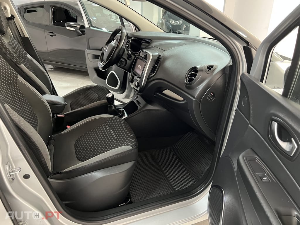 Renault Captur 0.9 TCE Exclusive