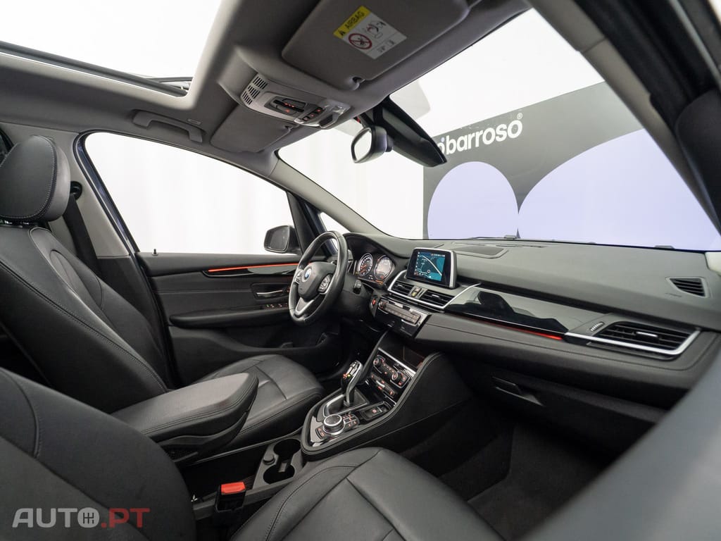 BMW 218 i 7L Line Luxury Auto