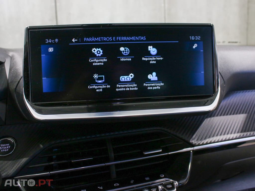 Peugeot 2008 1.2 PureTech Allure EAT8