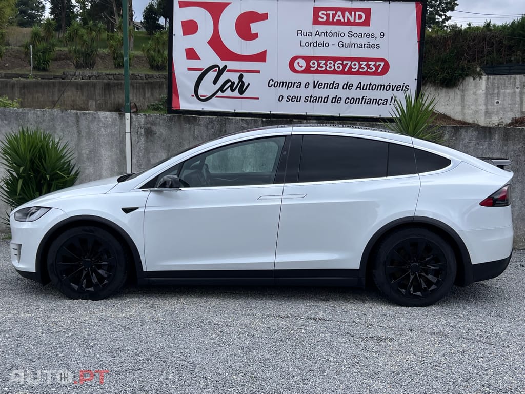 Tesla Model X Long Range Plus