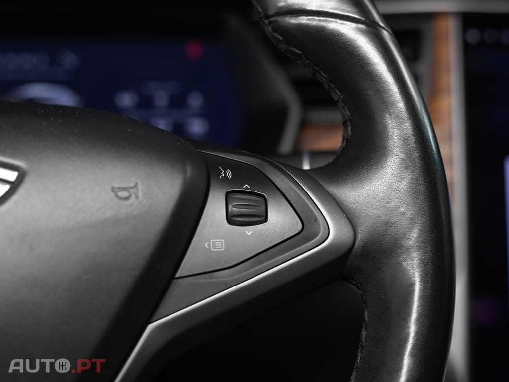 Tesla Model X Ludicrous Performance