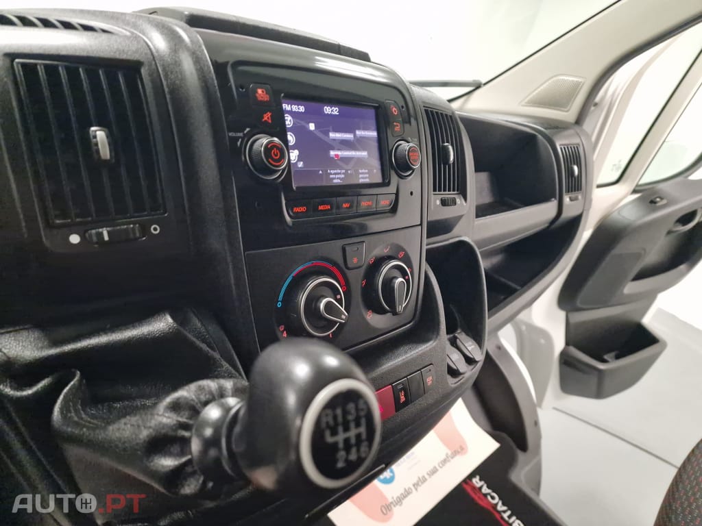 Peugeot Boxer 2.2 BlueHDi 335 L2H2 Pro GPS CAM. TRASEIRA IVA DEDUTIVEL