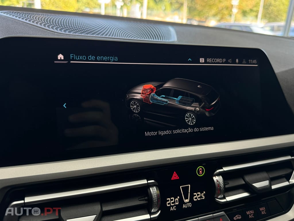 BMW 320 e Touring Auto