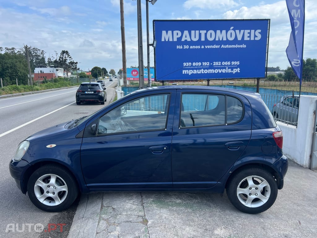 Toyota Yaris 1.0 Luna ABS