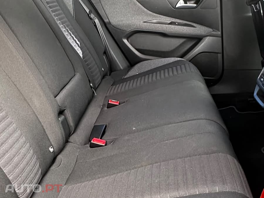 Peugeot 3008 Blue HDI Allure