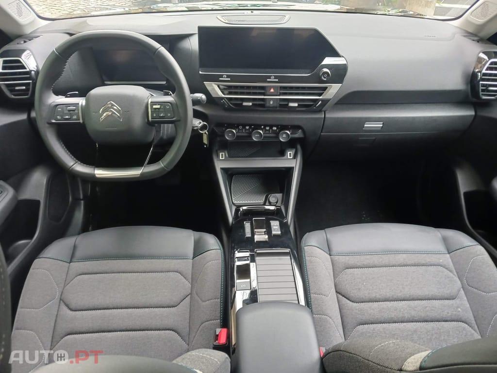 Citroen C4 X 1.2 PureTech Plus EAT8