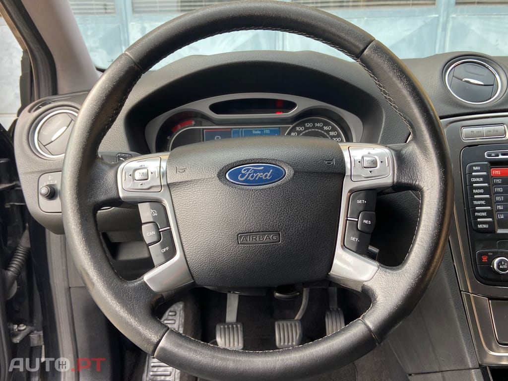 Ford Mondeo 2.0 TDCI TITANIUM