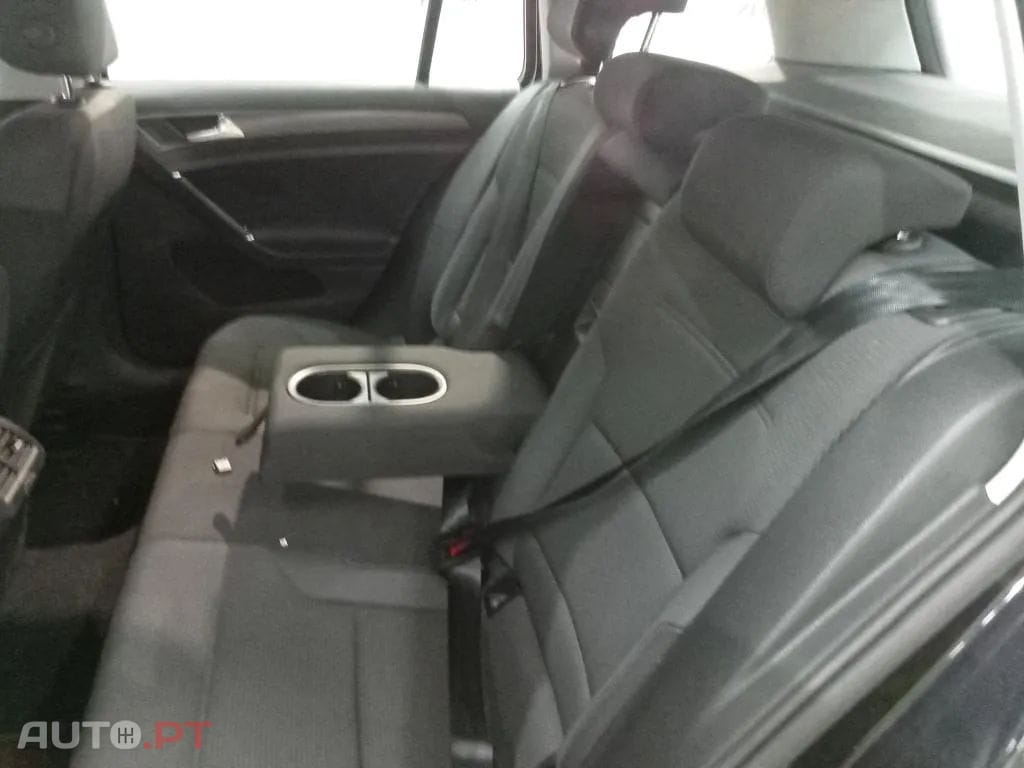 Volkswagen Golf Variant 1.6 TDi Confortline