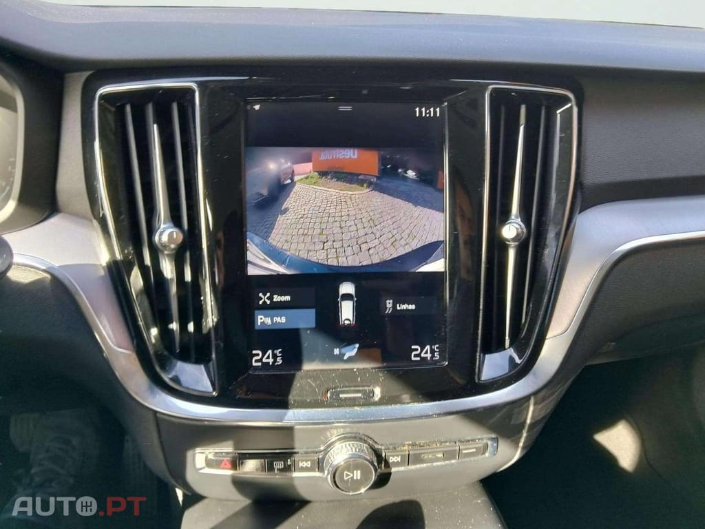 Volvo V60 2.0 T8 AWD TE Momentum