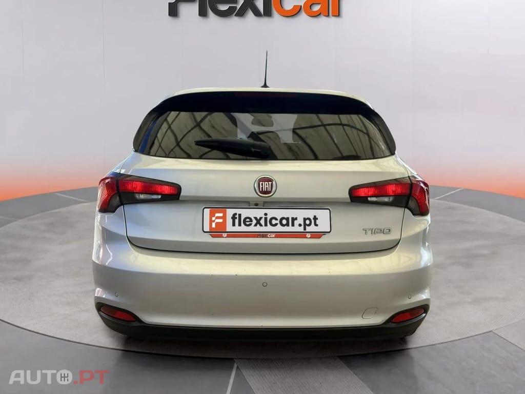 Fiat Tipo 1.3 M-Jet Lounge