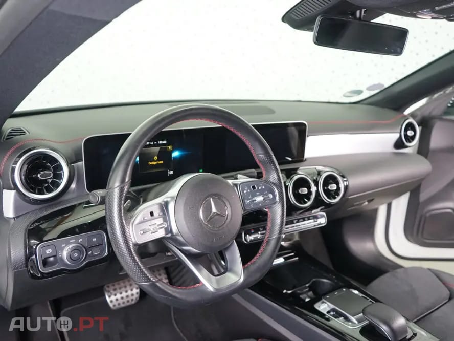 Mercedes-Benz CLA 180 7G-DCT AMG Line