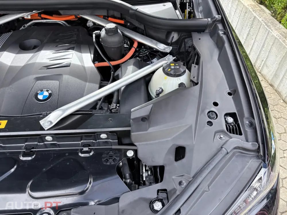 BMW X5 50 e xDrive Edição Desportiva M