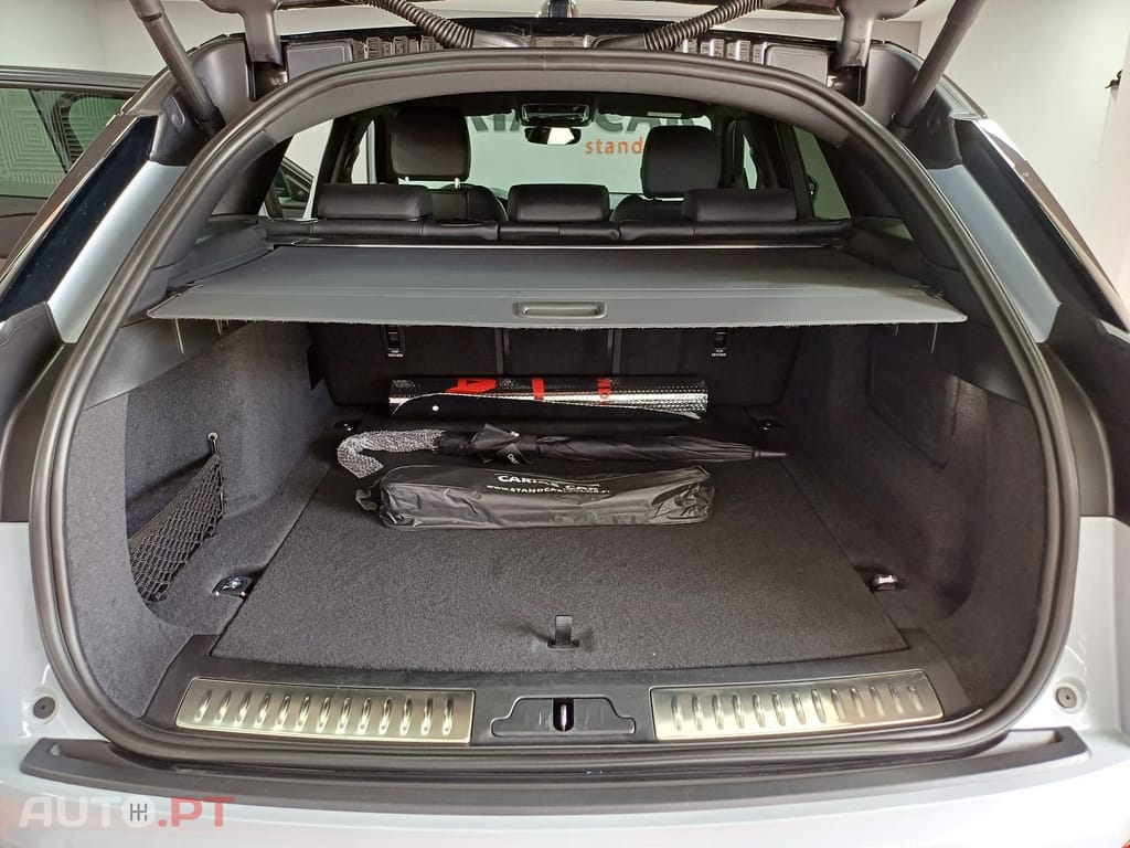 Land Rover Velar 2.0 D200 AWD Dynamic SE