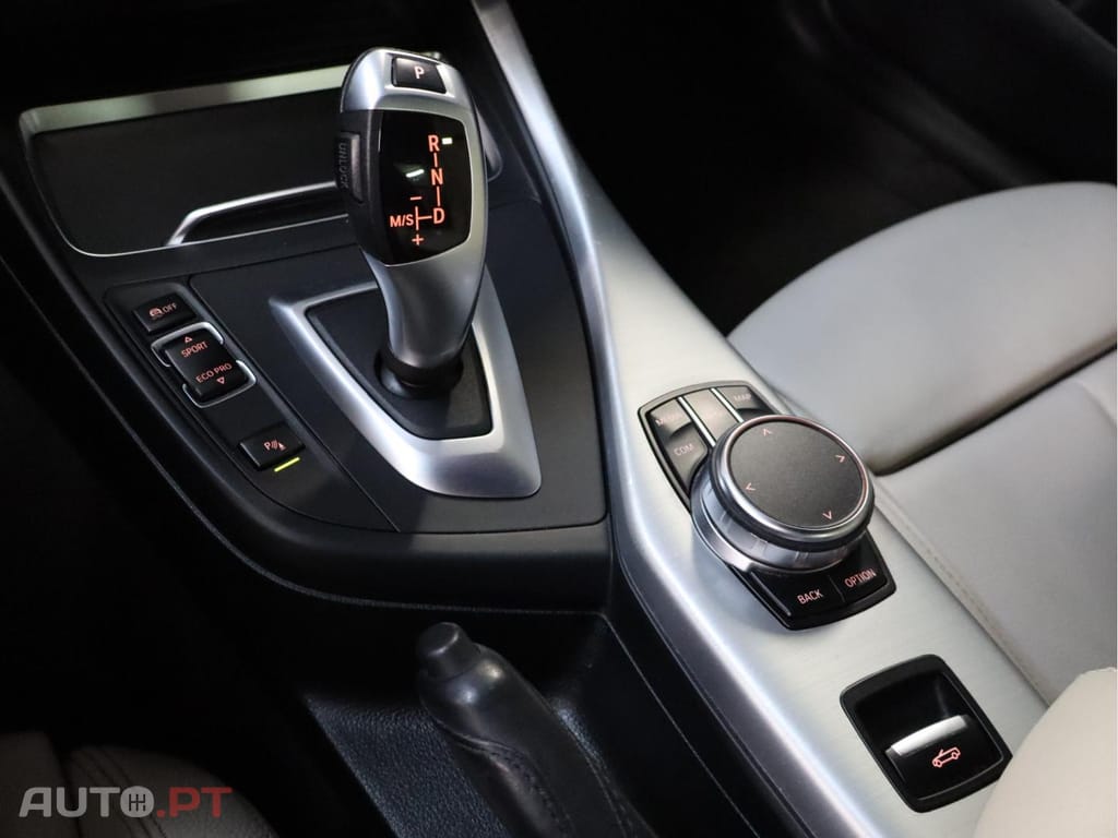 BMW 218 i Cabrio Pack M Auto