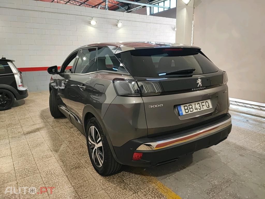 Peugeot 3008 1.6 Hybrid Allure Pack e-EAT8