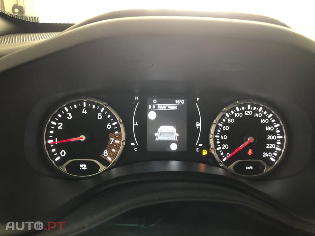 Jeep Renegade 1.0 T Night Eagle