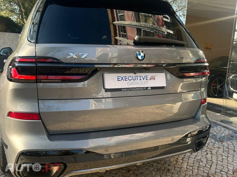 BMW X7 40 d xDrive Pack M Desportivo