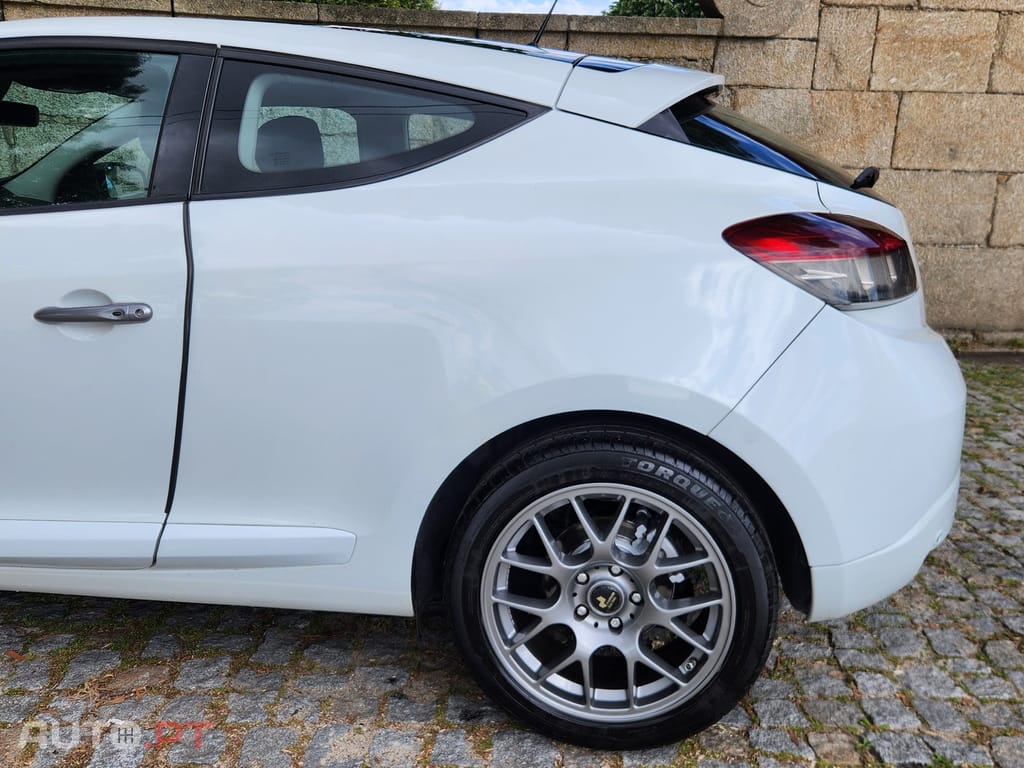 Renault Mégane Coupe 1.5 dCi Dynamique