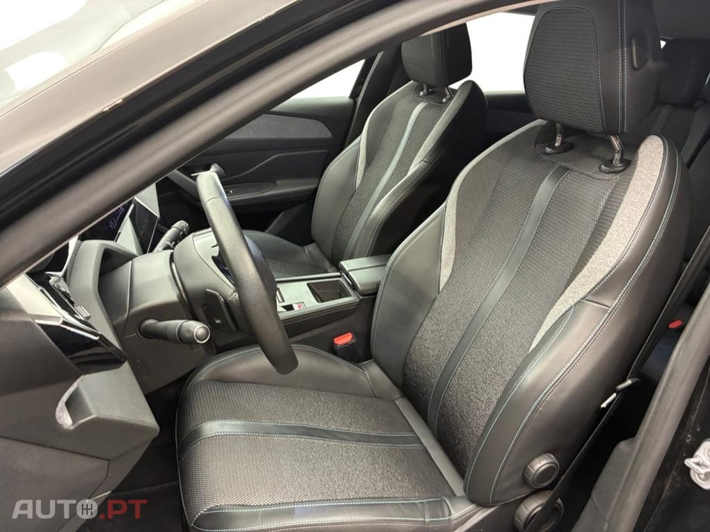 Peugeot 308 SW 1.2 PureTech Allure EAT8