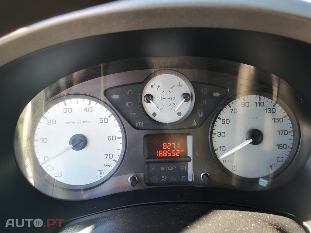 Peugeot Partner 1.6 BlueHDi Confort