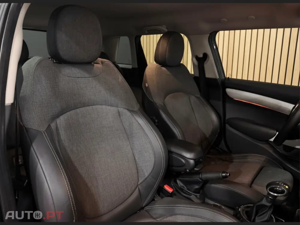 MINI Cooper Cooper Aut. Seven Chili