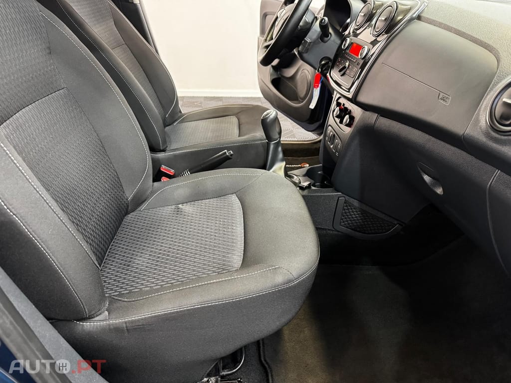 Dacia Sandero 1.0 SCe Essential